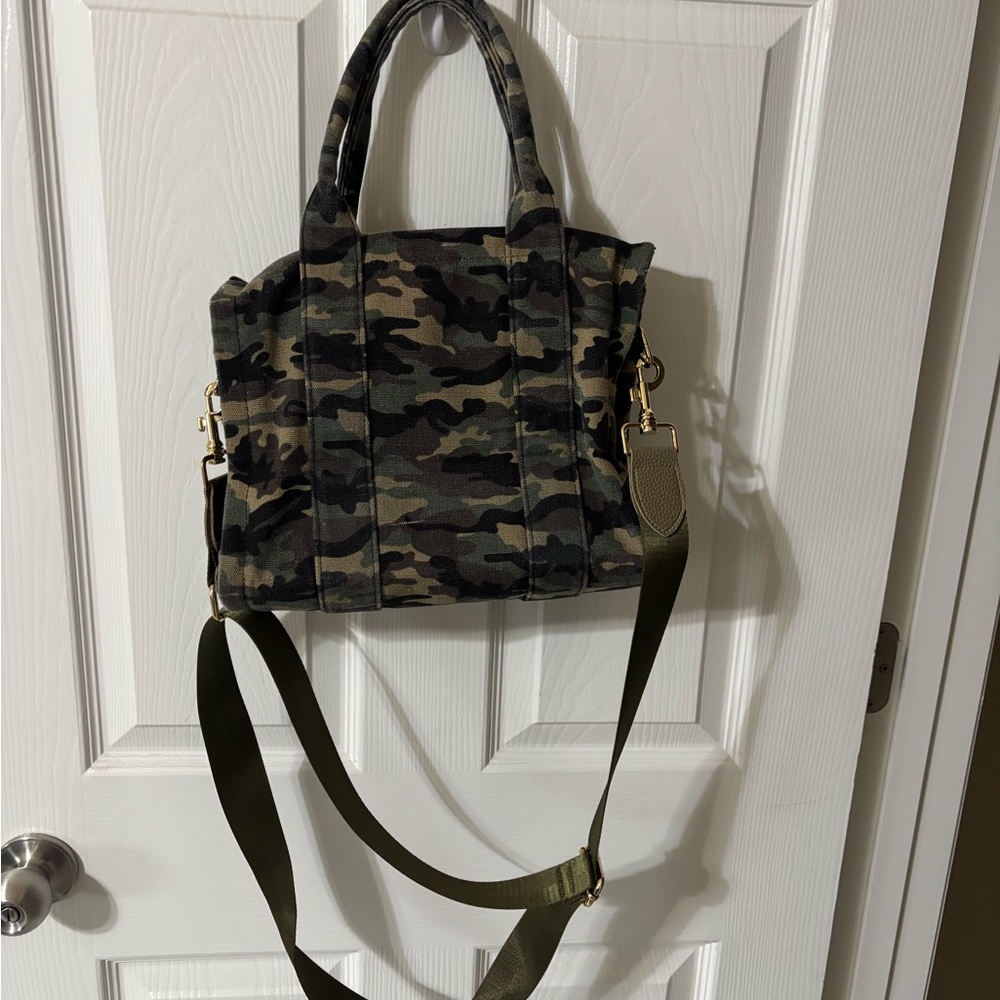 Camouflage Canvas Tote Bag with Detachable Olive Strap